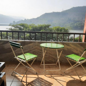 Lake View Lavish studio